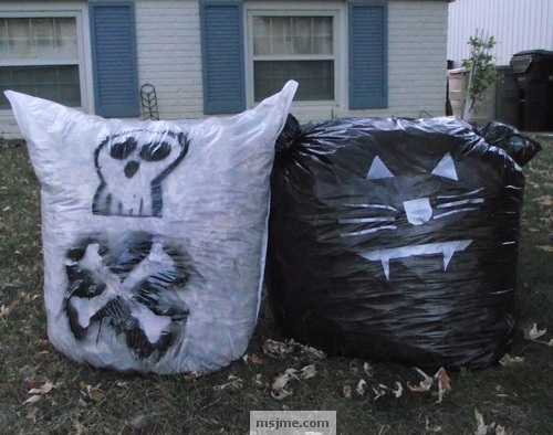 Black Cat Halloween Leaf Bags