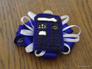 This was my first Doctor Who themed hair clip and I have to say, it turned out amazing. I gave it to my friend's daughter and her face lit up with excitement. I can't wait to make more!